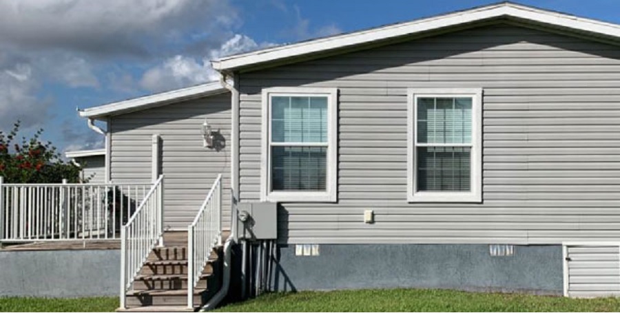 Manufactured home in Texas certified for a conventional loan.